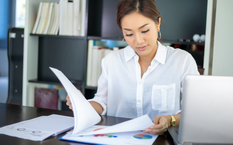 Como identificar facilmente os itens que precisam de manutenção?